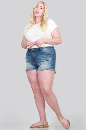 Plus Size Mid Rise Short With Raw Fray Hem